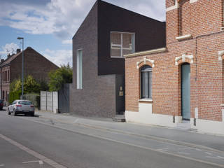 Maison D, Emmanuelle Weiss Architecte Emmanuelle Weiss Architecte บ้านและที่อยู่อาศัย