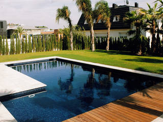 Proyectos de piscinas, CONILLAS - exteriors CONILLAS - exteriors Modern Havuz