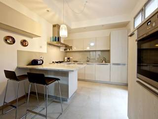 La casa di Fiorella, Modularis Progettazione e Arredo Modularis Progettazione e Arredo Modern style kitchen