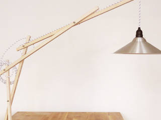 Lampe Battle, Tony Balmé - Menuisier Designer Tony Balmé - Menuisier Designer 모던스타일 주택