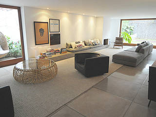 Salas de estilo  por SAO Arquitetura