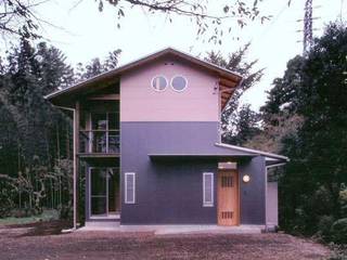 生成りの家Ｎｏ ．５／Ｓｉさんの家, H2O設計室 ( H2O Architectural design office ) H2O設計室 ( H2O Architectural design office ) Rustikale Häuser