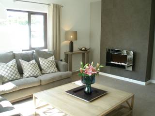 "Oakdale" complete renovation project Carmarthenshire, KD DESIGNS LTD KD DESIGNS LTD Living room