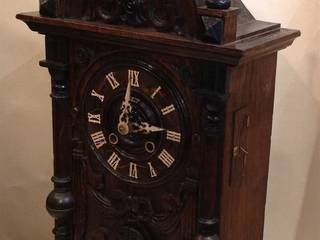 Black Forest Trumpeter Clock., London Antique Clock Centre London Antique Clock Centre غرف اخرى