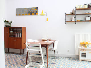 inrichten appartement te Antwerpen, studio k studio k Sala da pranzo moderna