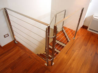 Scala Steel, Studio Erre Design srl Studio Erre Design srl Modern corridor, hallway & stairs