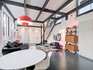 OrlHouse, Studio Erre Design srl Studio Erre Design srl Industrialny salon