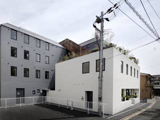 PIECE HOSTEL KYOTO, 加藤淳一建築設計事務所/JUNICHI KATO & ASSOCIATES 加藤淳一建築設計事務所/JUNICHI KATO & ASSOCIATES Espaços comerciais