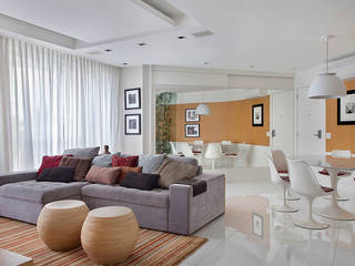 Cobertura Duplex Edifício Mandarim - Condomínio Peninsula, Cadore Arquitetura Cadore Arquitetura Salas de estar modernas