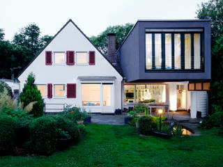 Erweiterung eines Einfamilienhauses in Ratingen, Oliver Keuper Architekt BDA Oliver Keuper Architekt BDA Case moderne