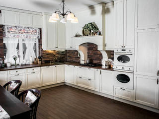 Элементы мебели и декоративная отделка из массива в загородном доме, Very'Wood Very'Wood Кухня