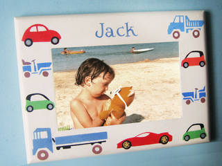 Transport Themed Personalised Photo-frame, Anne Taylor Designs Anne Taylor Designs Dormitorios infantiles de estilo moderno