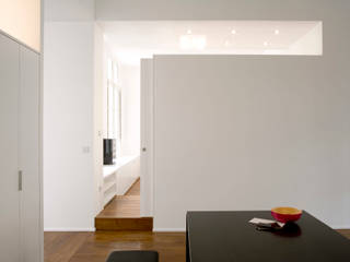 Un pied à terre contemporain -Paris-2e, ATELIER FB ATELIER FB Modern dining room