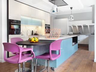 in-toto Marlow Kitchens Design Studio Modern kitchen by in-toto Kitchens Design Studio Marlow Modern