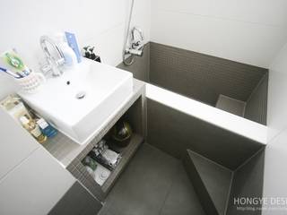 반려묘와 함께하는 신혼부부의 집, 홍예디자인 홍예디자인 Baños de estilo moderno