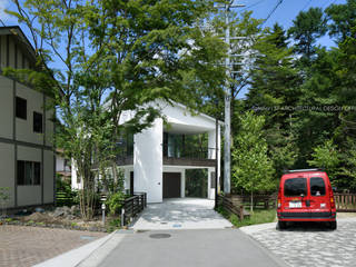 035カルイザワハウス, atelier137 ARCHITECTURAL DESIGN OFFICE atelier137 ARCHITECTURAL DESIGN OFFICE Nhà White