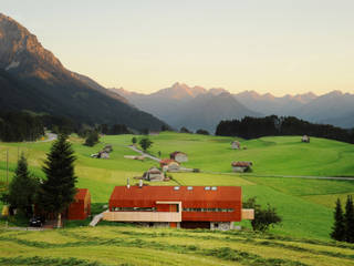 Hinang, Carlos Zwick Architekten Carlos Zwick Architekten Casas modernas