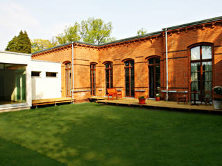 Parc du Bois, Carlos Zwick Architekten Carlos Zwick Architekten Jardines modernos