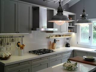 Cocina con Estilo, Silvina Lightowler - Diseño a medida Silvina Lightowler - Diseño a medida Classic style kitchen Grey