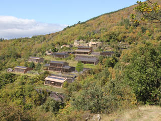 ECO HAMEAUX, archestra archestra Casas modernas