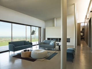 Divanitas design Lievore Altherr Molina, VERZELLONI VERZELLONI Living room