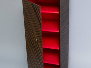 Shoe cabinet "TOTEM", Meble Autorskie Jurkowski Meble Autorskie Jurkowski 更衣室