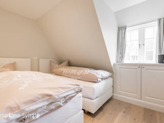 Reetdach Neubau, Immofoto-Sylt Immofoto-Sylt Country style bedroom