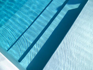 Piscina color Bizancio Azul RENOLIT ALKORPLAN3000, RENOLIT ALKORPLAN RENOLIT ALKORPLAN Hồ bơi phong cách tối giản