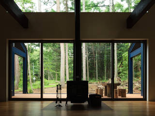 N HOUSE, kobbotto kobbotto 现代客厅設計點子、靈感 & 圖片