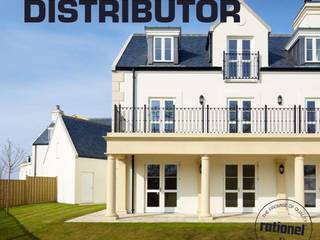 Authorised Rationel Distributor Windows & Doors, Building With Frames Building With Frames Casas de estilo minimalista