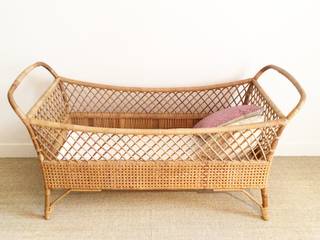 Berceau vintage en rotin, MargotduB7 MargotduB7 Classic style nursery/kids room Rattan/Wicker Turquoise