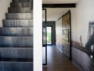 STAAAL, Diem Metalstyling Diem Metalstyling Industrial style corridor, hallway and stairs