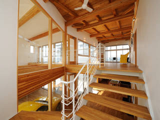 K-house, 株式会社 森本建築事務所 株式会社 森本建築事務所 Modern Corridor, Hallway and Staircase