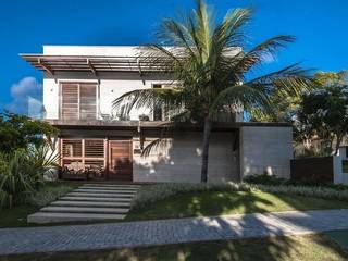 Projeto Online em Natal, Roncato Paisagismo e Comércio de Plantas Ltda Roncato Paisagismo e Comércio de Plantas Ltda Tropical style garden