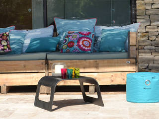 Canapés in-outdoor récup'LULU, Sandrine VEYRUNES-CLOAREC Sandrine VEYRUNES-CLOAREC حديقة