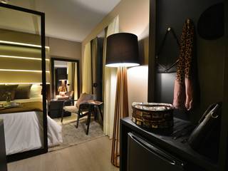 Apartamento de Hotel Luxo Design, Bibiana Menegaz - Arquitetura de Atmosfera Bibiana Menegaz - Arquitetura de Atmosfera Modern style bedroom