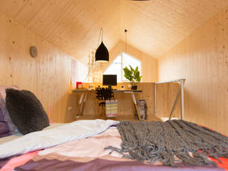 Heijmans ONE, MoodBuilders MoodBuilders Minimalist bedroom