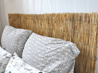 TÊTE DE LIT ET COUSSINS, Marmille Marmille ห้องนอน ไม้ Wood effect