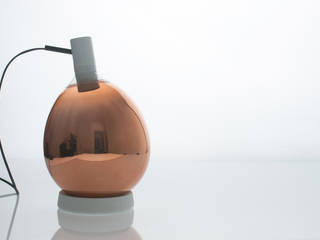 SCENT OF LIGHT, DIEGO VENCATO INDUSTRIAL DESIGN DIEGO VENCATO INDUSTRIAL DESIGN Minimalistyczny salon