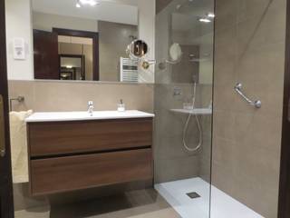 ​Reforma integral BAÑO PRINCIPAL, ROIMO INTEGRAL GRUP ROIMO INTEGRAL GRUP Classic style bathroom