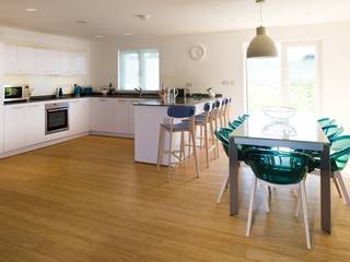 Peace At Last, Una St Ives, iroka iroka Modern Kitchen