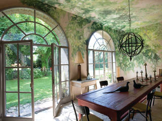 Leafy forest, Picta Picta Mediterranean style dining room