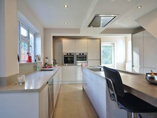 Chelmer Village, Essex, Kitchencraft Kitchencraft Кухня в стиле модерн