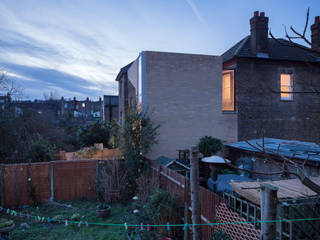 House of Trace, TSURUTA ARCHITECTS TSURUTA ARCHITECTS Minimalist houses