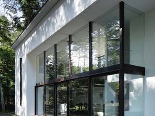 023軽井沢Iさんの家, atelier137 ARCHITECTURAL DESIGN OFFICE atelier137 ARCHITECTURAL DESIGN OFFICE Modern houses White