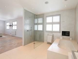 Wandsworth London, Detached House Refurbishment and Design, Charlotte Candillier Interiors Charlotte Candillier Interiors Classic style bathroom