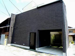 羽曳野市・O邸, OSM建築設計事務所 OSM建築設計事務所 Casas estilo moderno: ideas, arquitectura e imágenes