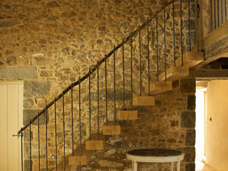 Les Prevosts Farm, CCD Architects CCD Architects Rustic style corridor, hallway & stairs
