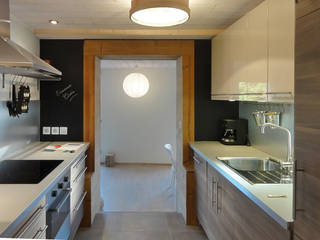 Cuisine IKEA bois et moderne, CosyNEVE (Amandine REVEL) CosyNEVE (Amandine REVEL) Modern kitchen