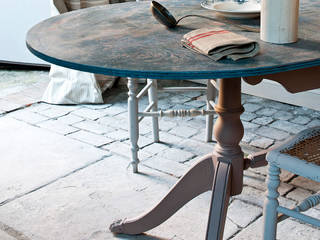A Swedish country style dining table, Annie Sloan Annie Sloan КухняСтоли та стільці